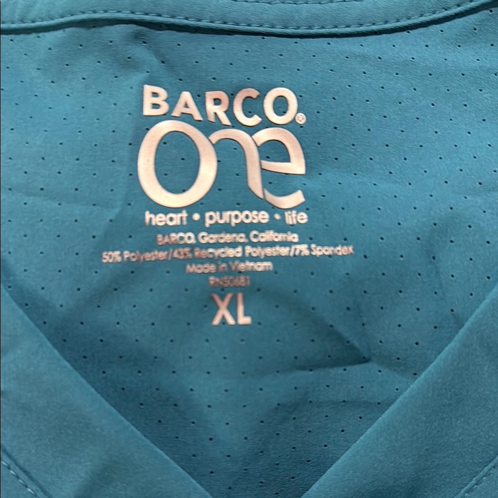 Barco one Teal V-Neck Scrub Top - Picture 2 of 2